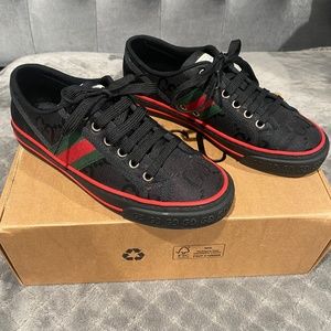Women’s GG Gucci Tennis 1977 Sneaker
